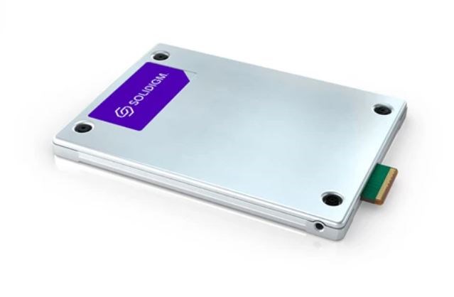 Solidigm D5-P5430 Data Centre SSD | Simms International